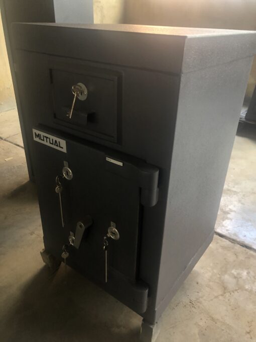 Drop Safe LS 85 CAT5 Top Deposit